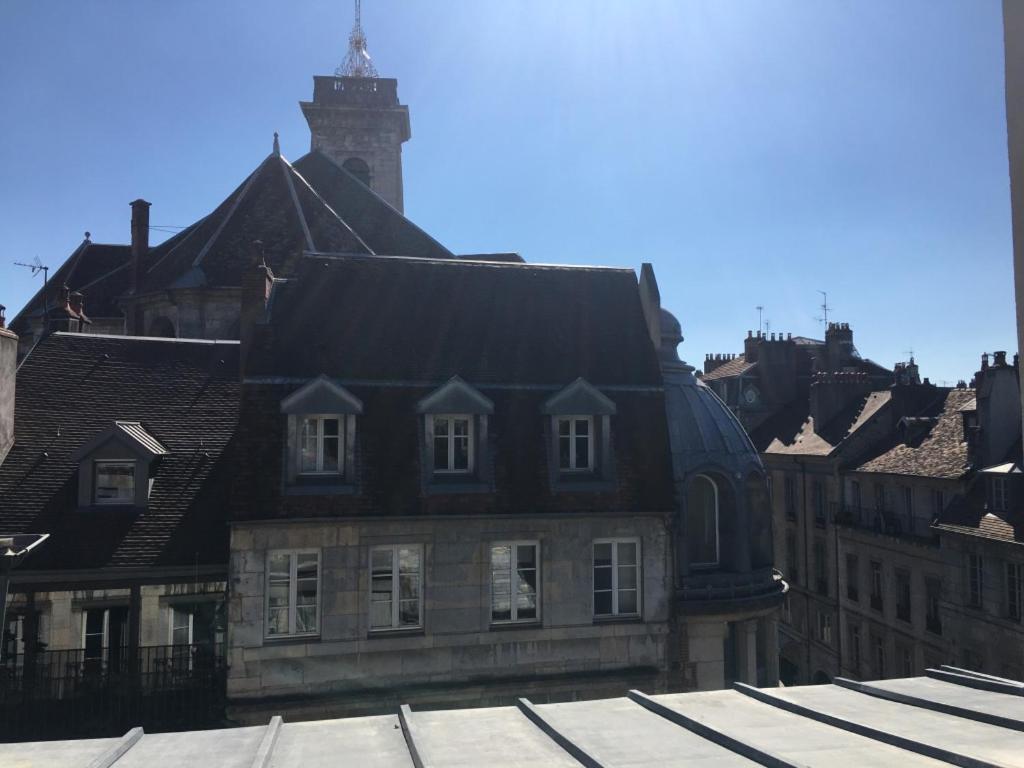 Vue Spectaculaire - La Verriere - Centre-ville - Home-one *